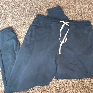 American eagle joggers
